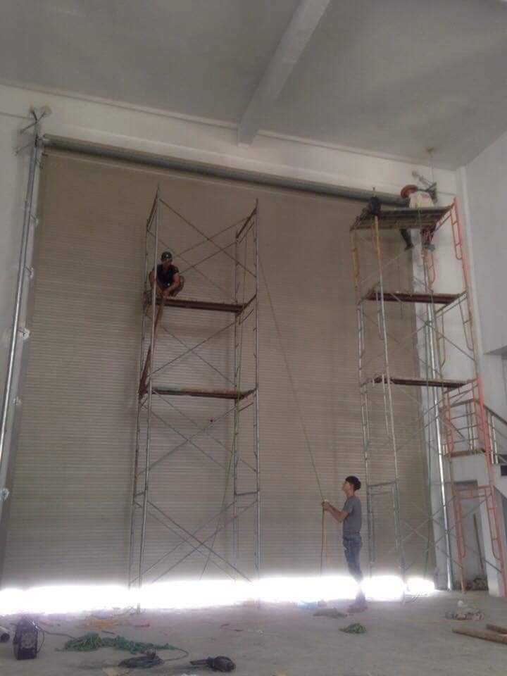 Cửa Cuốn Sài Gòn Door