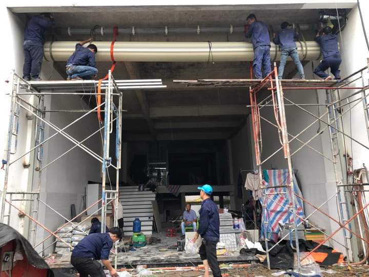 Cửa Cuốn Sài Gòn Door