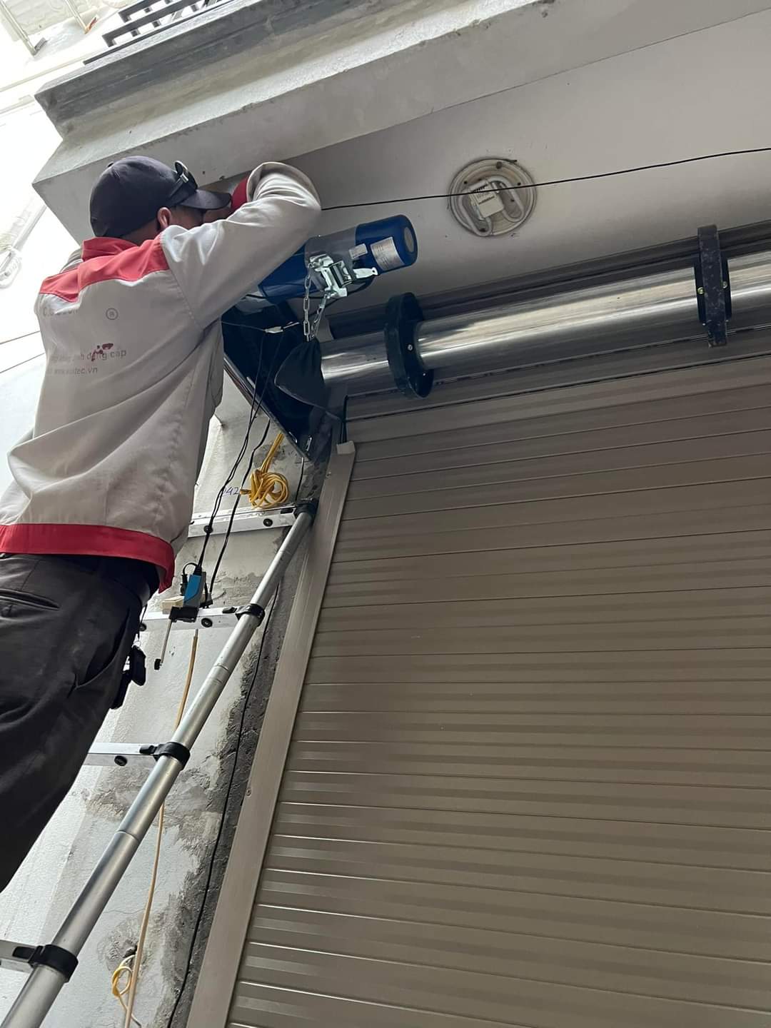 Cửa Cuốn Sài Gòn Door